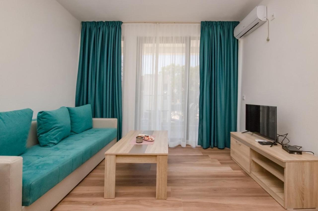 L'Odore Del Mare Apartment Sutomore Ngoại thất bức ảnh